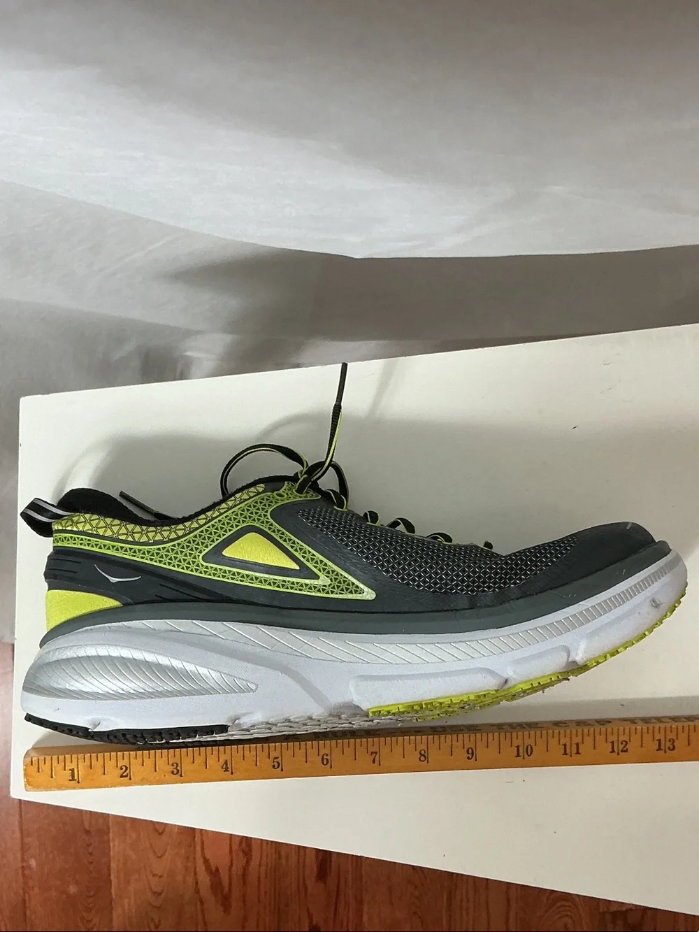 Hoka Bondi 4 Men's Running Shoes - Gray & Neon Yellow